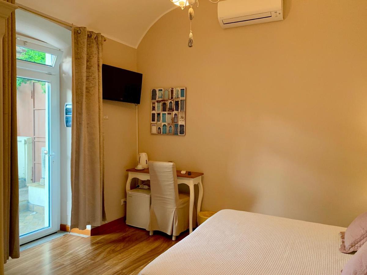 Cernaia Room 라스페치아 외부 사진